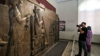 نقشه راه بازگشایی ایمن موزه‌ها و پایگاه‌های میراث‌فرهنگی در دوره پسابحران اعلام شد/ دارابی خبر داد: آغاز مرحله گذار با رویکرد حفاظتی، جامعه‌محور و تدریجی