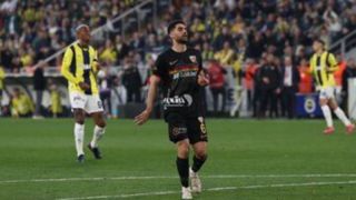 علی کریمی به ایران باز نخواهد گشت علی کریمی به ایران باز نخواهد گشت