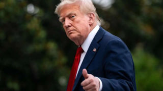 ترامپ وارد جنگ با روسیه میشود ترامپ وارد جنگ با روسیه میشود