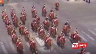 رم کردن اسبها در مراسم رژه ۱۴ ژوئیه فرانسه در پاریس! رم کردن اسبها در مراسم رژه ۱۴ ژوئیه فرانسه در پاریس!