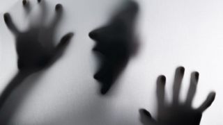 ارتباط شوم مادر مطلقه و مرد غریبه | دخترم در آستانه مرگ است!