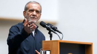 پزشکیان: حتی آمادگی داریم با اپوزیسیون گفتوگو کنیم/ امکان ادامه بقای تهران بهعنوان پایتخت وجود ندارد پزشکیان: حتی آمادگی داریم با اپوزیسیون گفتوگو کنیم/ امکان ادامه بقای تهران بهعنوان پایتخت وجود ندارد