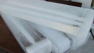 هشدار وزارت بهداشت درباره استفاده از یخ‌های بزرگ صنعتی در نوشیدنی‌ها و نذورات