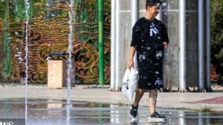 آب بازی، راه نجات کودکان از گرمای تابستان 