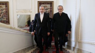 گزارش عراقچی درباره میزبانی از رییس‌جمهور در وزارت خارجه