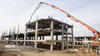 واریز ۴۵۰ میلیون تومان در ۴۵ روز؛ متقاضیان مسکن: توان پرداخت نداریم! واریز ۴۵۰ میلیون تومان در ۴۵ روز؛ متقاضیان مسکن: توان پرداخت نداریم!