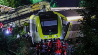 خروج مرگبار قطار از ریل در آلمان