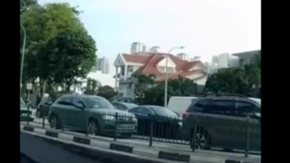 وقتی خیابان خودرو را می‌بلعد!