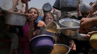  رئیس کمیته بین‌المللی نجات: ساکنان غزه در حال مرگ بر اثر گرسنگی هستند