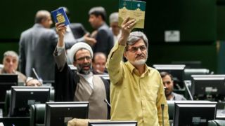 انتقاد صریح کوچک‌زاده از رویکرد پزشکیان در مقابل الهام علی‌اف و آذربایجان