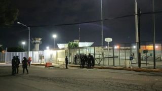 شورش در زندانی در مکزیک با دست کم ۱۸ کشته و زخمی شورش در زندانی در مکزیک با دست کم ۱۸ کشته و زخمی