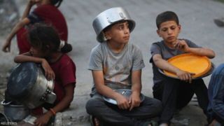 موافقت رژیم صهیونیستی با ورود تدریجی و کنترل‌شده کالا به غزه از طریق تجار محلی