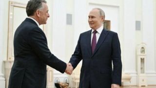 بلومبرگ: روسیه آتشبس هوایی با اوکراین را بررسی میکند بلومبرگ: روسیه آتشبس هوایی با اوکراین را بررسی میکند