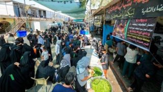 پذیرایی موکبها در سامرا از زائران پذیرایی موکبها در سامرا از زائران