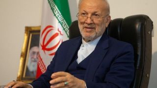 هدف از تشکیل «شورای دفاع» بازتعریف دکترین نظامی در برابر جنگهای ترکیبی است هدف از تشکیل «شورای دفاع» بازتعریف دکترین نظامی در برابر جنگهای ترکیبی است