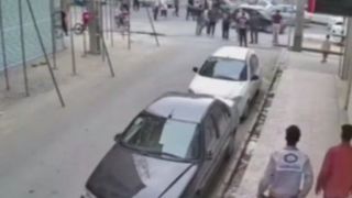 رانندهای که چندین نفر را زیر گرفت! رانندهای که چندین نفر را زیر گرفت!