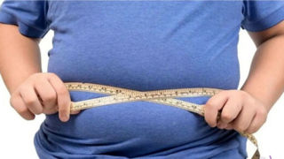 چیزهایی که به طور باورنکردنی و غیرمستقیم شما را چاق می‌کنند