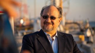 «پیام تغییر» نگاه اصحاب قدرت به جامعه رسانه، شایستهترین هدیه به این جامعه نجیب است «پیام تغییر» نگاه اصحاب قدرت به جامعه رسانه، شایستهترین هدیه به این جامعه نجیب است