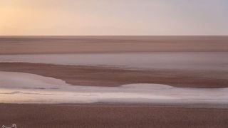 دریاچه ارومیه در یک قدمی مرگ دریاچه ارومیه در یک قدمی مرگ