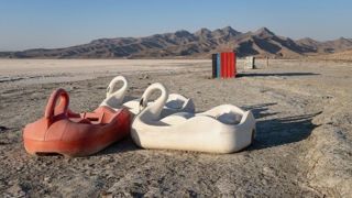 دریاچه ارومیه در یک قدمی مرگ دریاچه ارومیه در یک قدمی مرگ