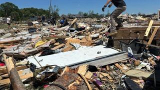 تصاویری از طوفان شدید در آمریکا تصاویری از طوفان شدید در آمریکا