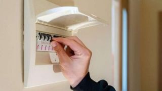 قبض باورنکردنی پرمصرف‌ترین مشترک برق ایران منتشر شد/ هزینه برق این مشترک چقدر است؟