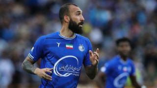 کاپیتان استقلال به بازی با تراکتور میرسد؟ کاپیتان استقلال به بازی با تراکتور میرسد؟