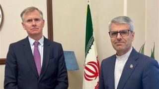 دیدار سفیر انگلیس در تهران با سخنگوی وزارت امور خارجه