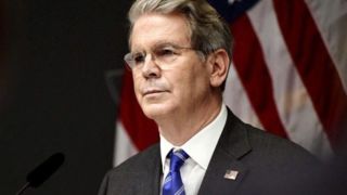 وزیر دارایی آمریکا خطاب به اروپا: یا روسیه را تحریم کن یا حرف نزن! وزیر دارایی آمریکا خطاب به اروپا: یا روسیه را تحریم کن یا حرف نزن!