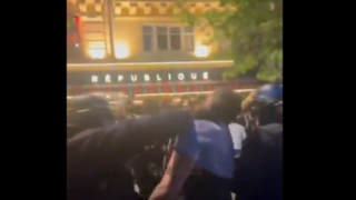 سرکوب معترضان حامی فلسطین در پاریس سرکوب معترضان حامی فلسطین در پاریس