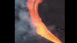 تصاویری از فوران آتشفشان در سیسیل ایتالیا تصاویری از فوران آتشفشان در سیسیل ایتالیا