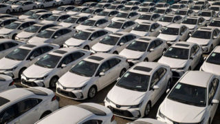 شورای رقابت از قیمت گذاری خودرو حذف شد شورای رقابت از قیمت گذاری خودرو حذف شد