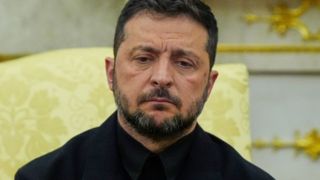 از مشت کوبیدن تا لرزیدن شست دست ؛ تحلیل جالب از زبان بدن زلنسکی در دیدار با ترامپ