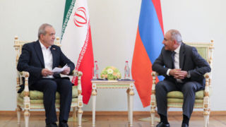 مذاکرات دوجانبه پزشکیان و پاشینیان برگزار شد