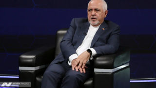 ظریف ایران را در چاه ویل مکانیسم ماشه انداخت و صد سکه جایزه گرفت