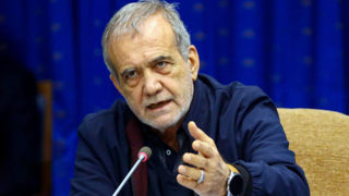 مسعود پزشکیان و وزرایش چقدر حقوق می‌گیرند؟