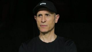 گل‌محمدی: بنیادی‌فر جرات ندارد برای تیم های مدعی اینچنین داوری کند