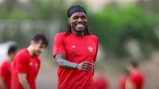 تأییدیه فیفا برای بیفوما صادر شد