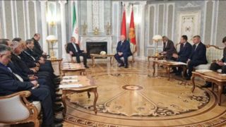 پزشکیان: ایران و بلاروس باور دارند که میتوانند با همکاری هم بر تحریمها غلبه کنند پزشکیان: ایران و بلاروس باور دارند که میتوانند با همکاری هم بر تحریمها غلبه کنند