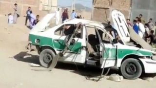 اولین تصاویر از خودرو پلیس بعد از حمله تروریستی در ایرانشهر