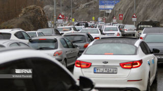 تردد در مسیر جنوب به شمال جاده چالوس و آزادراه شمال ممنوع شد تردد در مسیر جنوب به شمال جاده چالوس و آزادراه شمال ممنوع شد