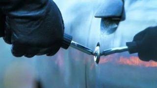 سرقت ضبط خودرو کمتر از ۱۰ ثانیه در تهرانپارس سرقت ضبط خودرو کمتر از ۱۰ ثانیه در تهرانپارس