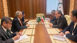 عراقچی: رویکرد ایران در پرونده هسته‌ای، شفاف و مسئولانه است