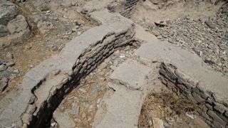 خشک شدن چشمه علی شهر ری خشک شدن چشمه علی شهر ری