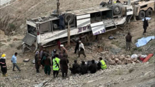 تصادف مرگبار در کابل با دست کم ۲۵ کشته و ۲۷ مصدوم تصادف مرگبار در کابل با دست کم ۲۵ کشته و ۲۷ مصدوم