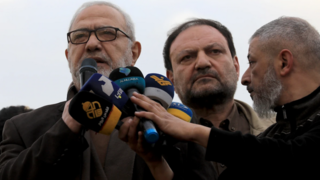 حزب الله: حتی یک گلوله هم تحویل نخواهیم داد حزب الله: حتی یک گلوله هم تحویل نخواهیم داد