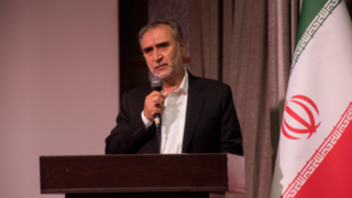 هفته دولت؛ زمان بازنگری در پایبندی به عدالت و آرمانهای انقلاب هفته دولت؛ زمان بازنگری در پایبندی به عدالت و آرمانهای انقلاب