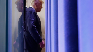 مرگ یا نمایش جدید؟ مرگ یا نمایش جدید؟