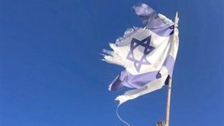 نویسنده صهیونیست: اینکه اسرائیل قدرت اول منطقه است "توهمی" بیش نیست