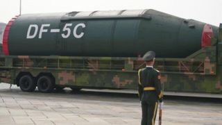 رونمایی از موشک هستهای جدید چین با بردی به وسعت تمام کره زمین رونمایی از موشک هستهای جدید چین با بردی به وسعت تمام کره زمین